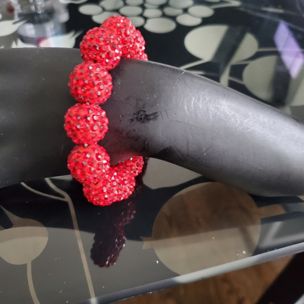 New Boutique Red Crystal Stretch Bracelet